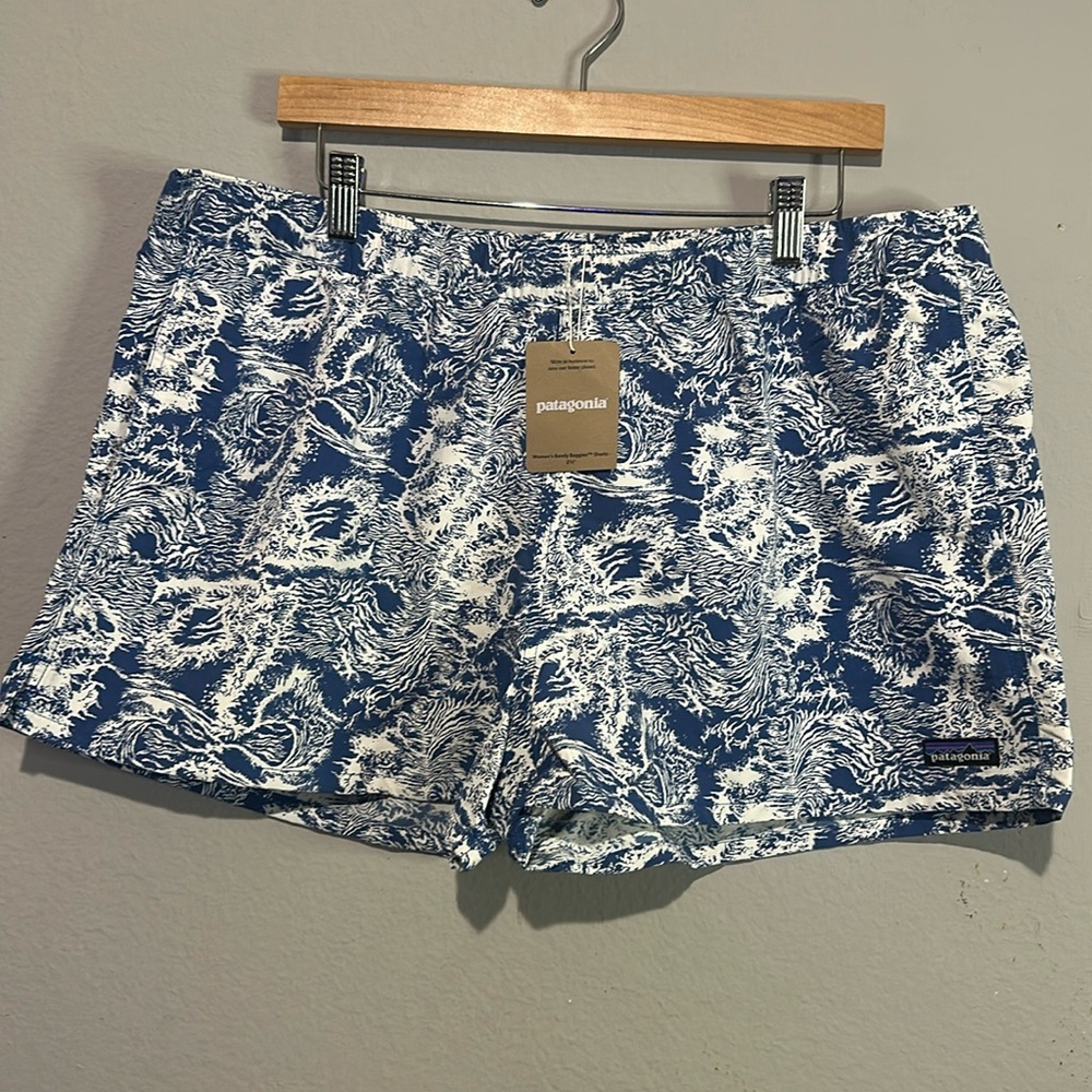 NEW PATAGONIA W BARELY BAGGIES SHORTS  2 1/2 in Crash Endless Blue Size XL